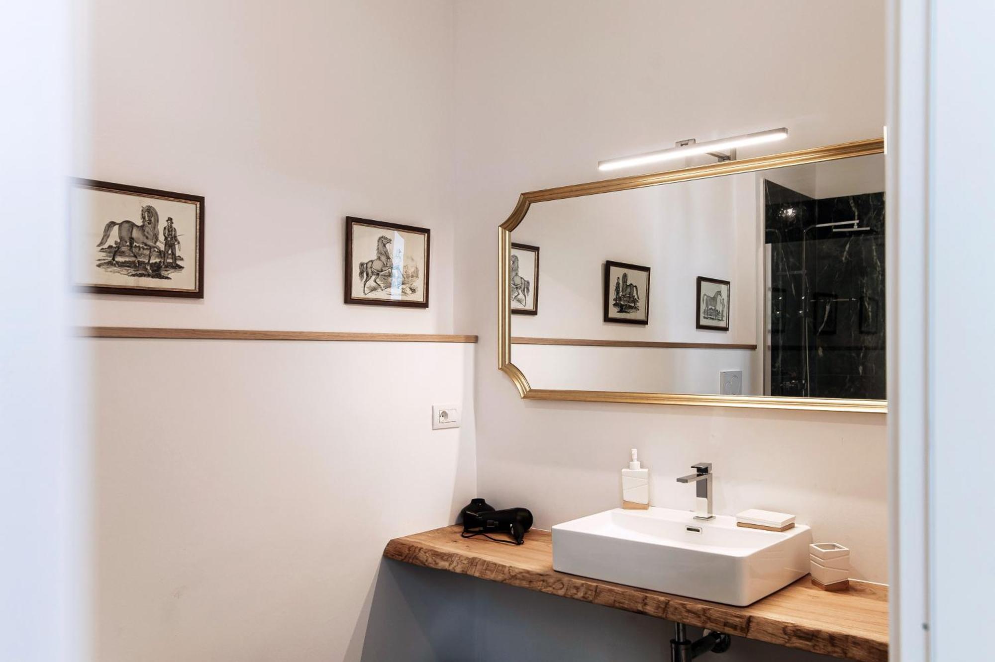 Guesthouse Lake'S Vibes - The House Of Travelers Como Eksteriør bilde