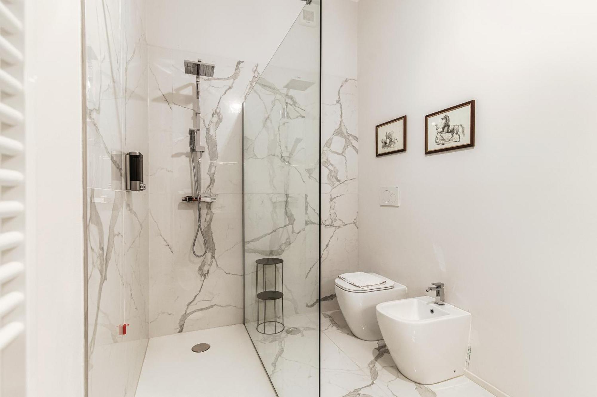 Guesthouse Lake'S Vibes - The House Of Travelers Como Eksteriør bilde