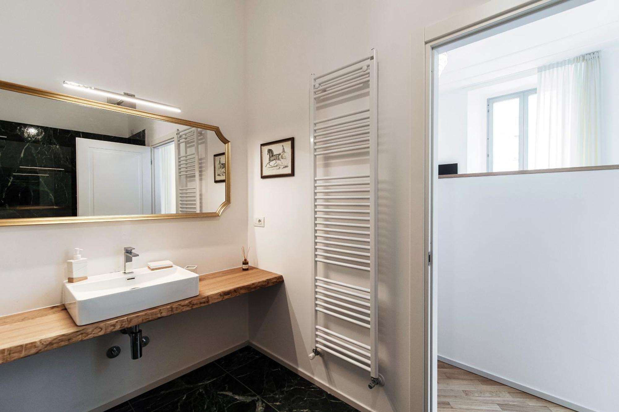 Guesthouse Lake'S Vibes - The House Of Travelers Como Eksteriør bilde