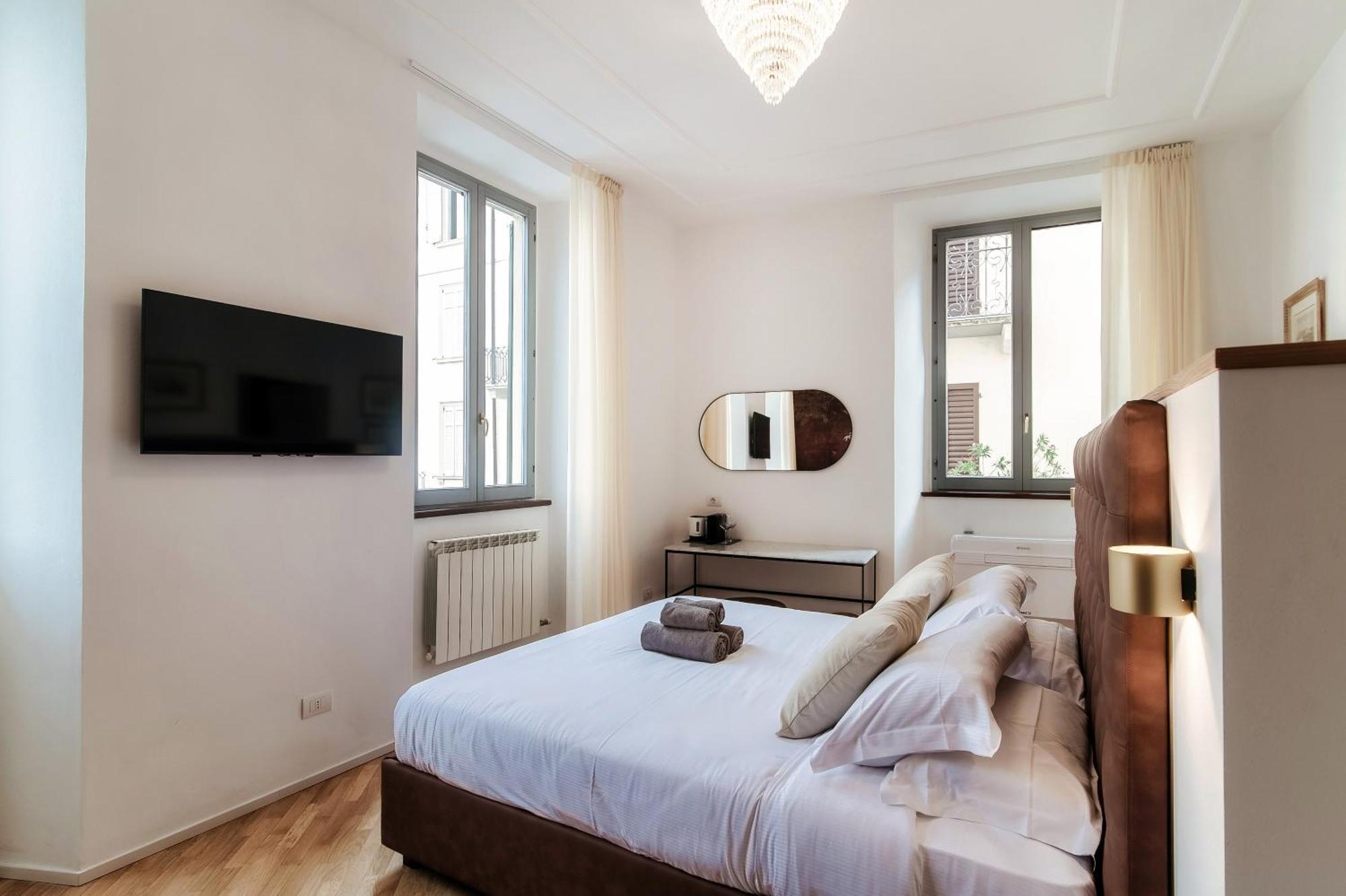 Guesthouse Lake'S Vibes - The House Of Travelers Como Eksteriør bilde