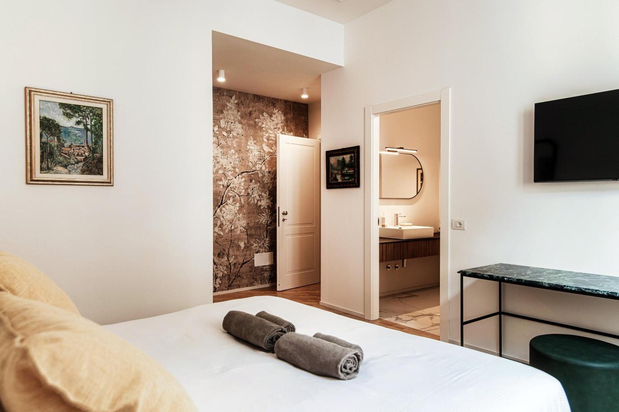 Guesthouse Lake'S Vibes - The House Of Travelers Como Eksteriør bilde